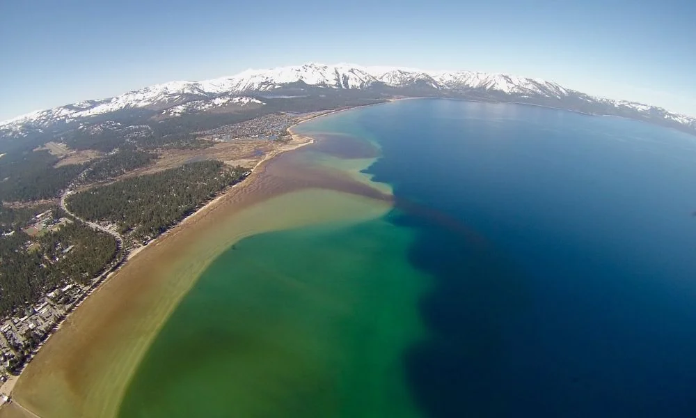 Big Shoreline with Cold Waters