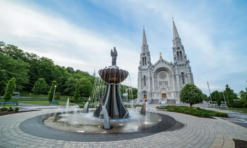 Sainte-Anne-de-Beaupré in Quebec